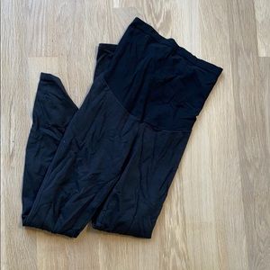 A Pea in the Pod Maternity Leggings